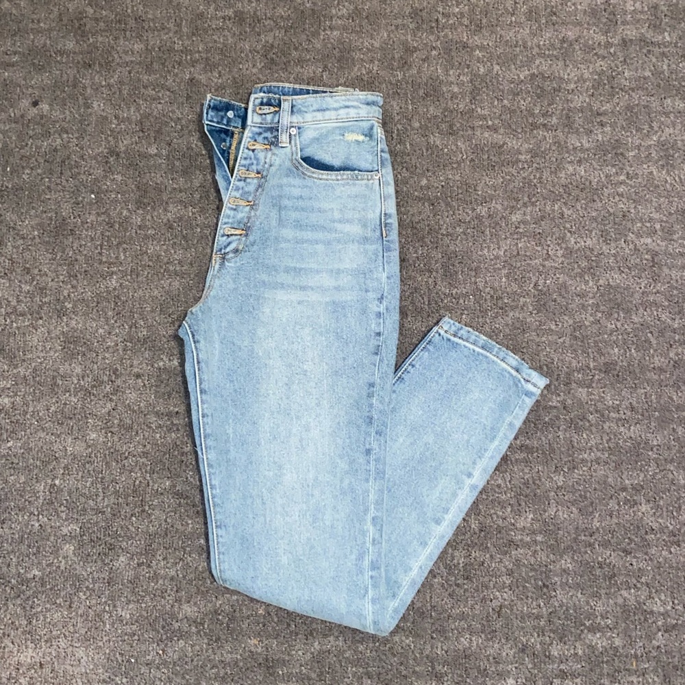 Faded High Rise Ankle Jeans